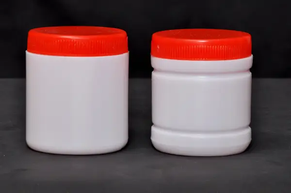 NO.3 CONTAINER